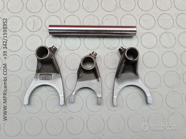 Subito FORCHETTE FORCELLE HONDA XR 650 R 2001 2002 XR650