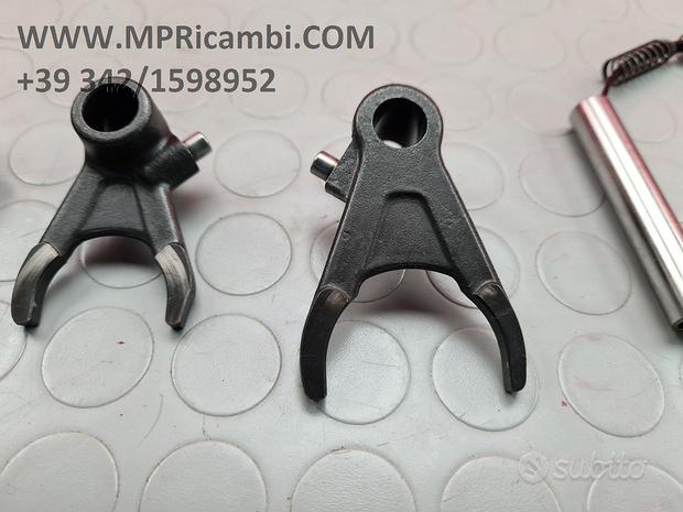 Subito FORCHETTE FORCELLE KTM SXF 250 2005 2006 SX-F