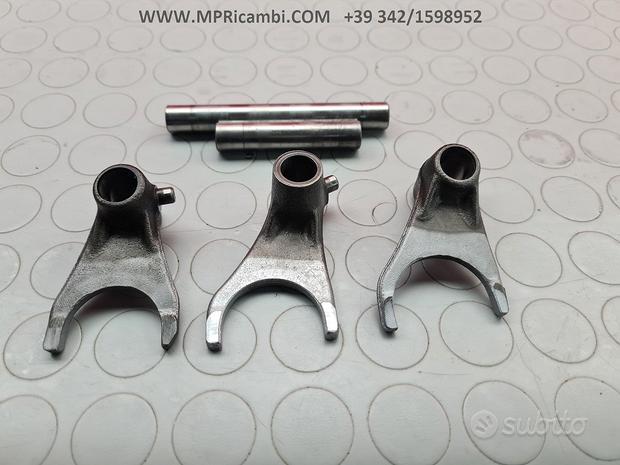 Subito FORCHETTE FORCELLE SUZUKI RM 125 1994 1993 RM125 1