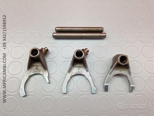 Subito FORCHETTE FORCELLE YAMAHA TTR 600 1997 1998 TT R 2