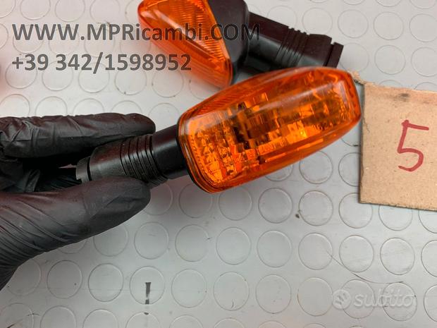 Subito FRECCE ORIGINALI KAWASAKI Z750 2007 2008 2009