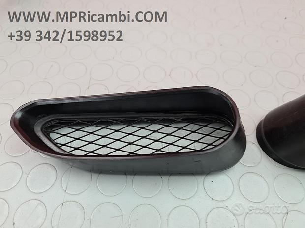 Subito GRIGLIE BOCCHETTA KAWASAKI NINJA 900 2000 2001 ZX