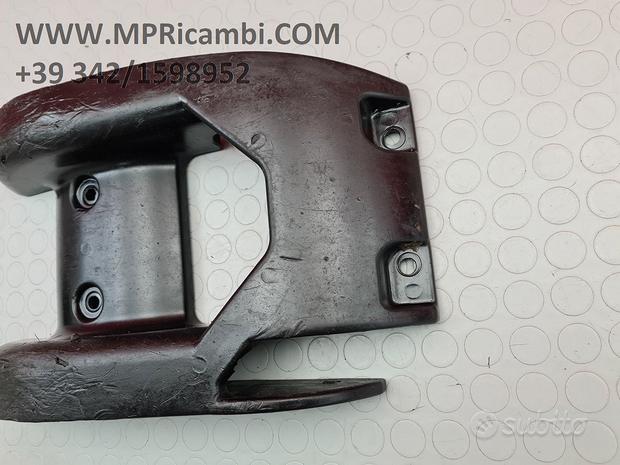 Subito GUIDA CATENA POLARIS PREDATOR 500 2005 2004 E 2003