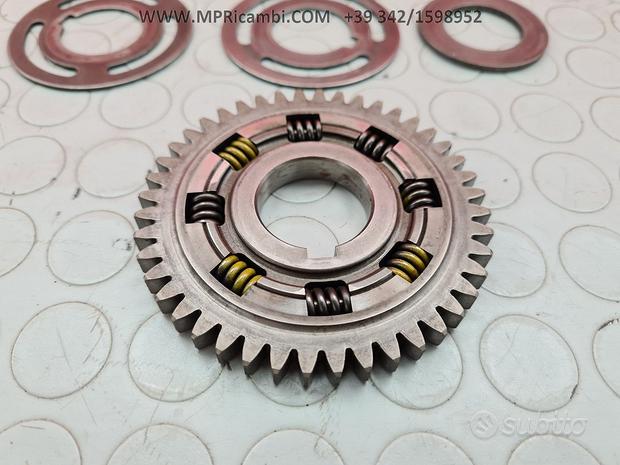 Subito INGRANAGGIO 2JT-11536-00-00 YAMAHA XT 600 1986 198