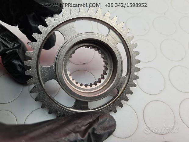 Subito INGRANAGGIO AZIONAMENTO HONDA CRF 450 2005 2006 CR
