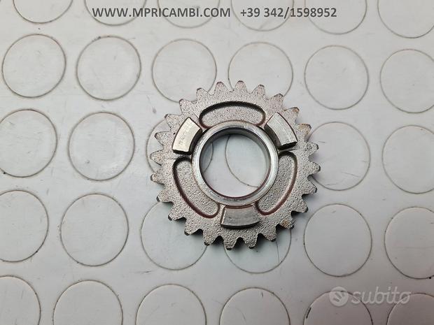 Subito ingranaggio cambio YAMAHA YZ 125 1999 1998 YZ125 1
