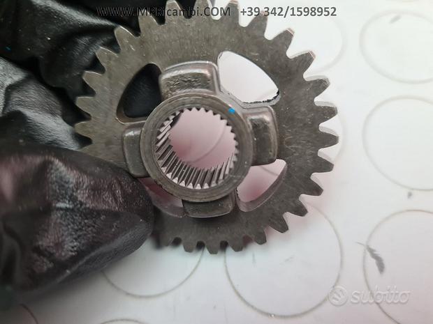 Subito INGRANAGGIO GOVERNOR YAMAHA YZ 250 1984 1983 Yz250