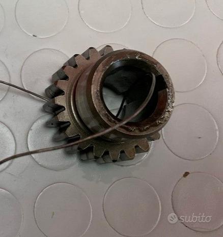 Subito INGRANAGGIO PRIMARIO KAWASAKI KX 125 1999 2000 KX1