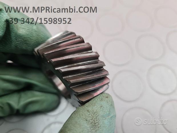 Subito INGRANAGGIO PRIMARIO KTM LC2 125 1997 1998 LC 2 19