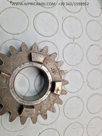 Subito INGRANAGGIO PRIMARIO KTM MX 250 1990 1991 GS 250 1