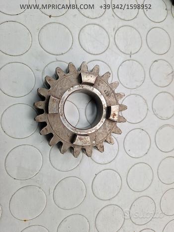 Subito INGRANAGGIO PRIMARIO KTM MX 250 1990 1991 GS 250 1