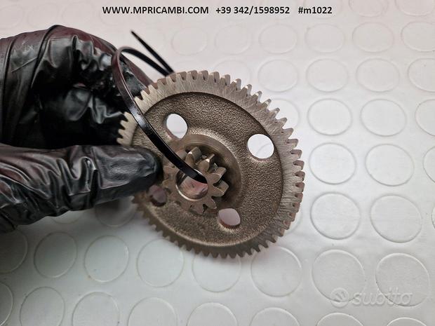 Subito INGRANAGGIO RINVIO DUCATI MONSTER 900 1999 2002 IE