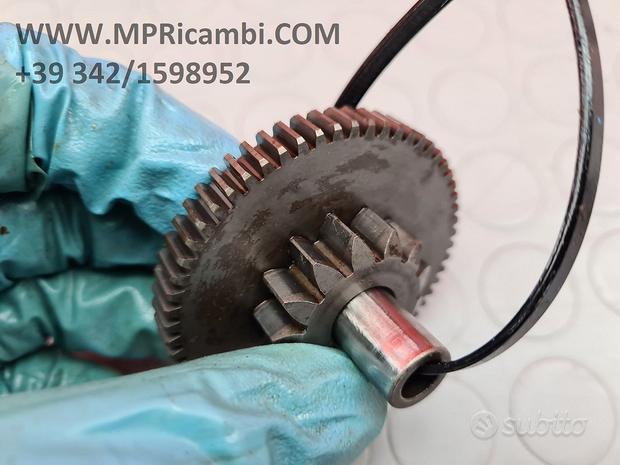 Subito INGRANAGGIO RINVIO KAWASAKI NINJA 900 2000 2001 ZX