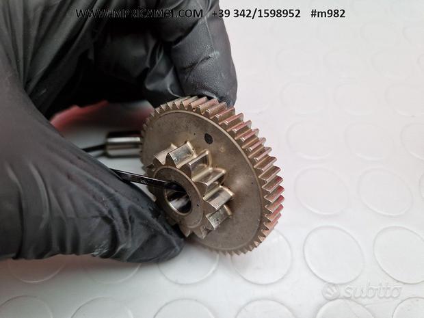 Subito INGRANAGGIO RINVIO SUZUKI BANDIT 650S 2005 2006 GS