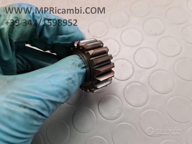 Subito INGRANAGGIO Z17 KAWASAKI NINJA 900 2000 2001 ZX 9R