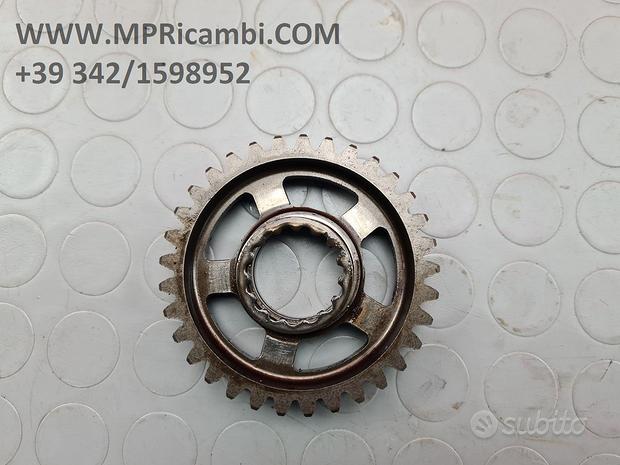 Subito INGRANAGGIO Z33 KAWASAKI NINJA 900 2000 2001 ZX 9R