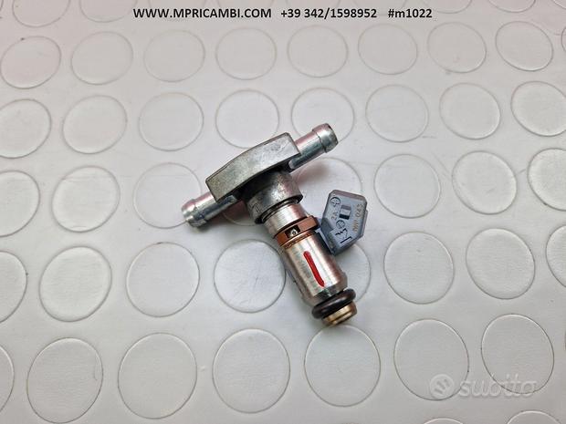 Subito INIETTORE 1 DUCATI MONSTER 900 1999 2002 IE 2000 2