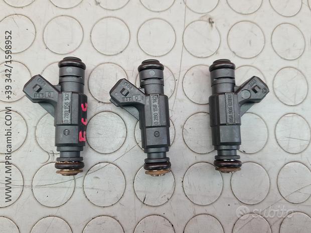 Subito INIETTORI INIETTORE BENELLI TNT 899 2007 2008 TNT8