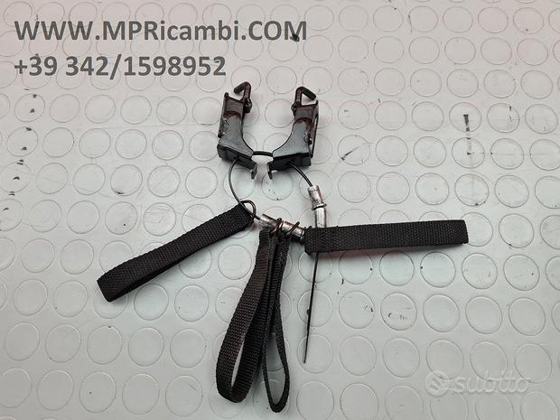 Subito LACCETTI GANCI KAWASAKI NINJA 900 2000 2001 ZX 9R