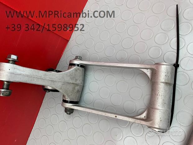 Subito LEVERAGGI FORCELLONE HONDA CBR 1000 RR 2004 2005