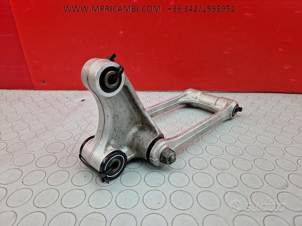 Subito LEVERAGGI FORCELLONE HONDA CBR 600 2005 2006