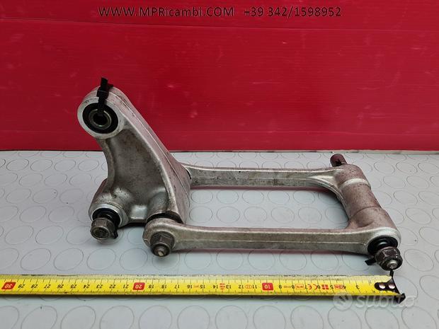 Subito LEVERAGGI FORCELLONE HONDA CBR 600 RR 2006 2005