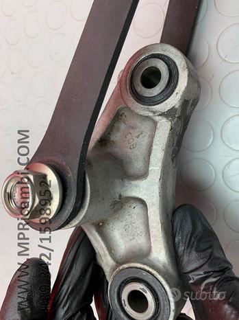 Subito LEVERAGGI FORCELLONE KAWASAKI Z750 2007 2008 2009