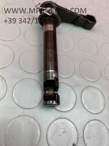 Subito LEVETTA STACCA HONDA CBR 600 RR 2005 2006 600RR