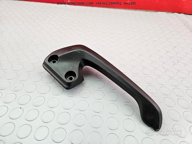 Subito MANIGLIA DESTRA HONDA VFR 800 2002 2005 VFR800 200