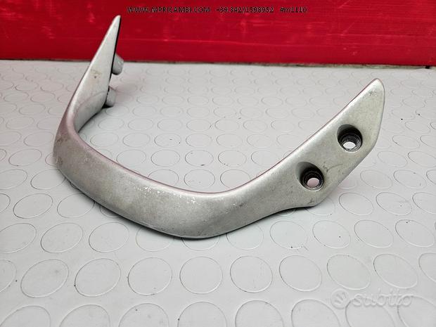 Subito MANIGLIONE POSTERIORE HONDA HORNET 900 2002 2003 C