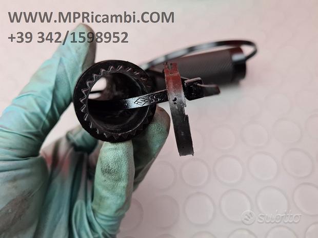 Subito MANOPOLA GAS BENELLI TNT 899 2007 2008 TNT899 2010