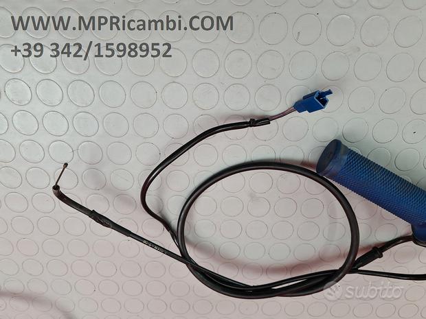 Subito MANOPOLA GAS DERBI SENDA 125 2004 2005 R 2006 2007