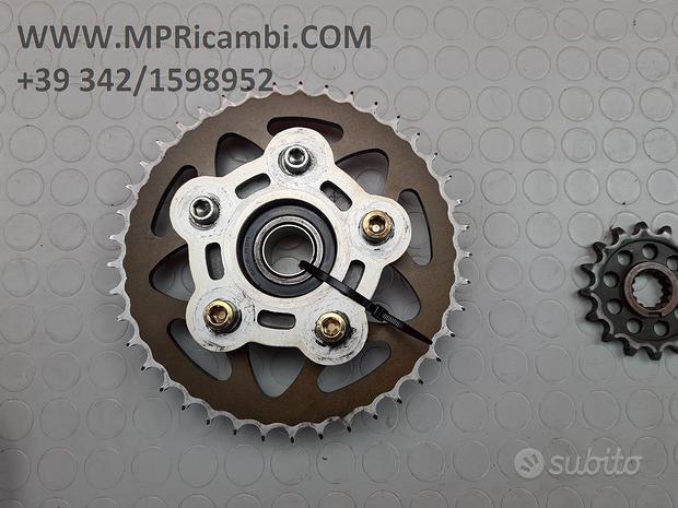 Subito MOZZO POSTERIORE BENELLI TNT 899 2007 2008 TNT899