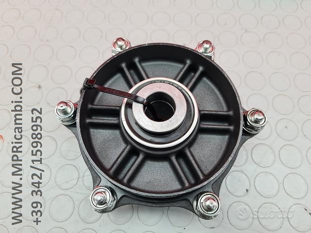 Subito MOZZO POSTERIORE HONDA CBR 1000 2008 2009 RR 2010