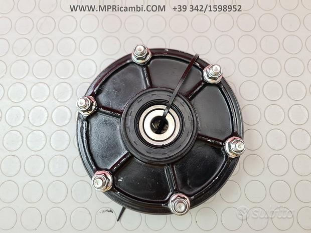 Subito MOZZO POSTERIORE YAMAHA XJ6 2008 2009 XJ-6 2010 20