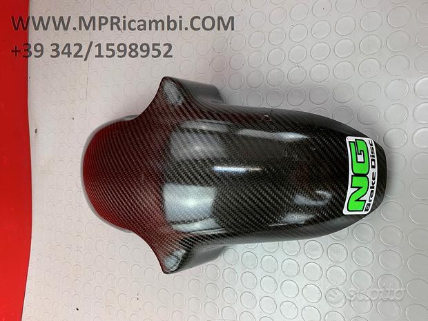 Subito PARAFANGO ANTERIORE HONDA CBR 919 1996 1997 900