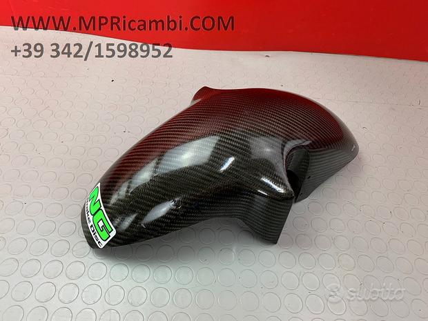 Subito PARAFANGO ANTERIORE HONDA CBR 919 1996 1997 900