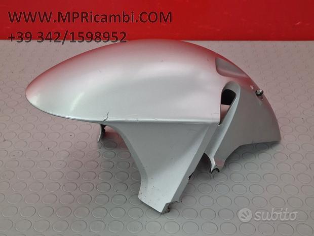 Subito PARAFANGO ANTERIORE HONDA CBR 929 2000 2001 900