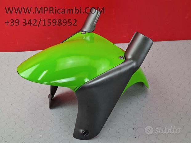 Subito PARAFANGO ANTERIORE KAWASAKI NINJA 900 2000 2001 Z