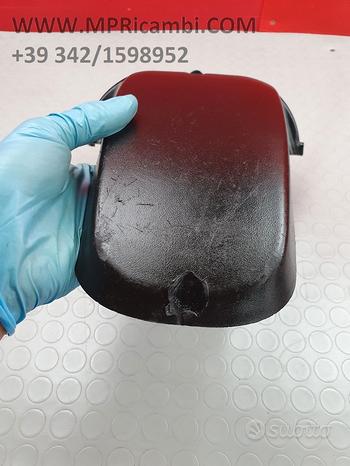 Subito PARAFANGO POSTERIORE DERBI GPR 125 2007 2006 GPR12