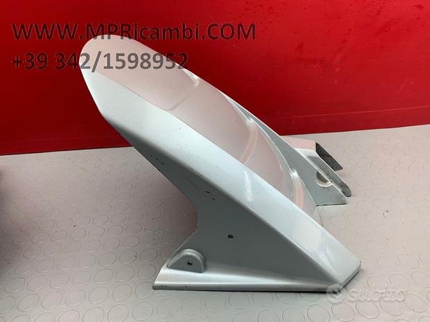 Subito PARAFANGO POSTERIORE KAWASAKI Z750 2004 2005 2006