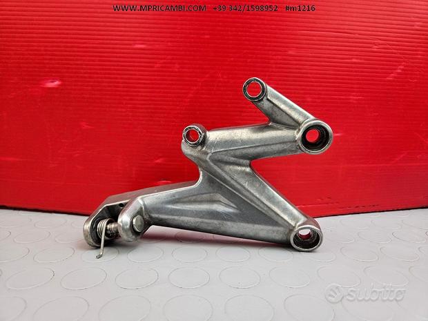 Subito PEDANA DESTRA TRIUMPH STREET TRIPLE 675 2007 2008