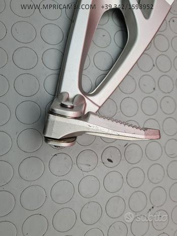 Subito PEDANA PASSEGGERO BMW K1200S 2004 2005 K1200 2006