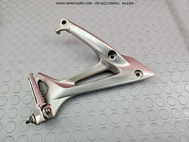 Subito PEDANA PASSEGGERO HONDA VFR 800 2002 2005 VFR800 2