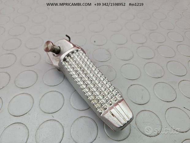 Subito PEDANA PILOTA BMW F800R 2009 2014 F800 2010 2011