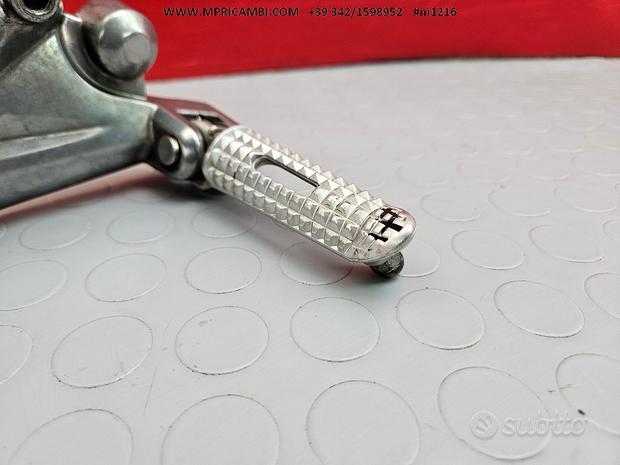 Subito PEDANA SINISTRA TRIUMPH STREET TRIPLE 675 2007 200