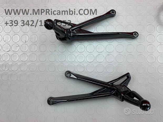 Subito PEDANE PASSEGGERO BENELLI TNT 1130 2004 2005 2006