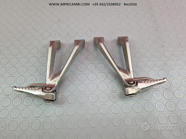 Subito PEDANE PASSEGGERO HONDA CB 125 R 2018 2019 CBF 202