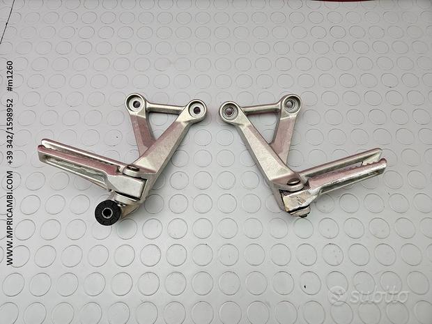 Subito PEDANE PASSEGGERO HONDA CBR 500 R 2017 2018 CBR500