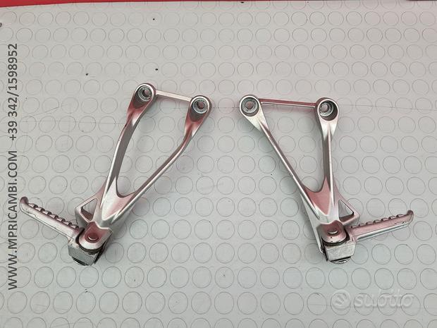 Subito PEDANE PASSEGGERO KAWASAKI NINJA 636 2005 2006 600